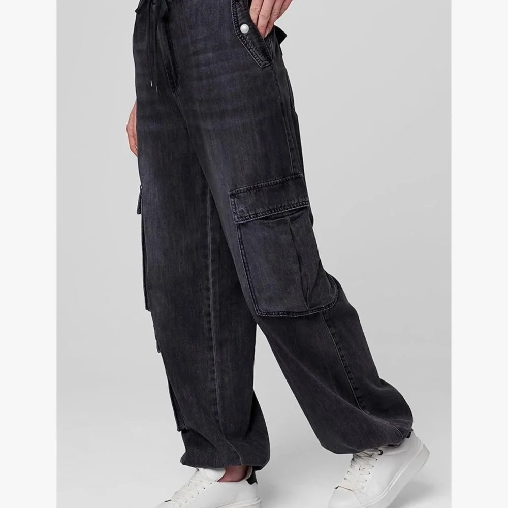 Blank NYC NWT Cargo pants Size 26